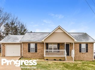 518 Grayson Ct, La Vergne, TN 37086