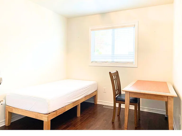 1595 Benjamin Dr — Photo 13