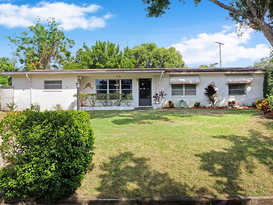 1st image of 1765 Golfview Dr