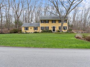 138 Beacon Dr, North Kingstown, RI 02852