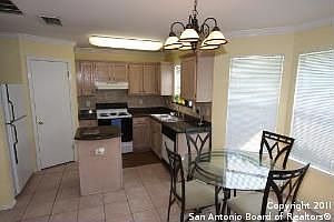 3rd image of 7226 Burns Ln