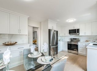 2464 Brookhurst Rd, Mississauga, ON L5J1R3