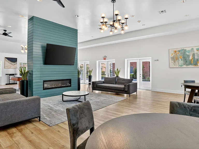 Bunt Commons II: 55+ Senior Living Community — Photo 6