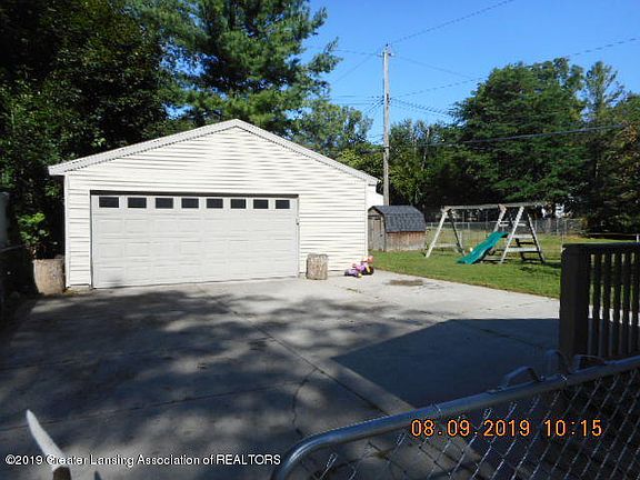 5th image of 3806 Stratford Ave