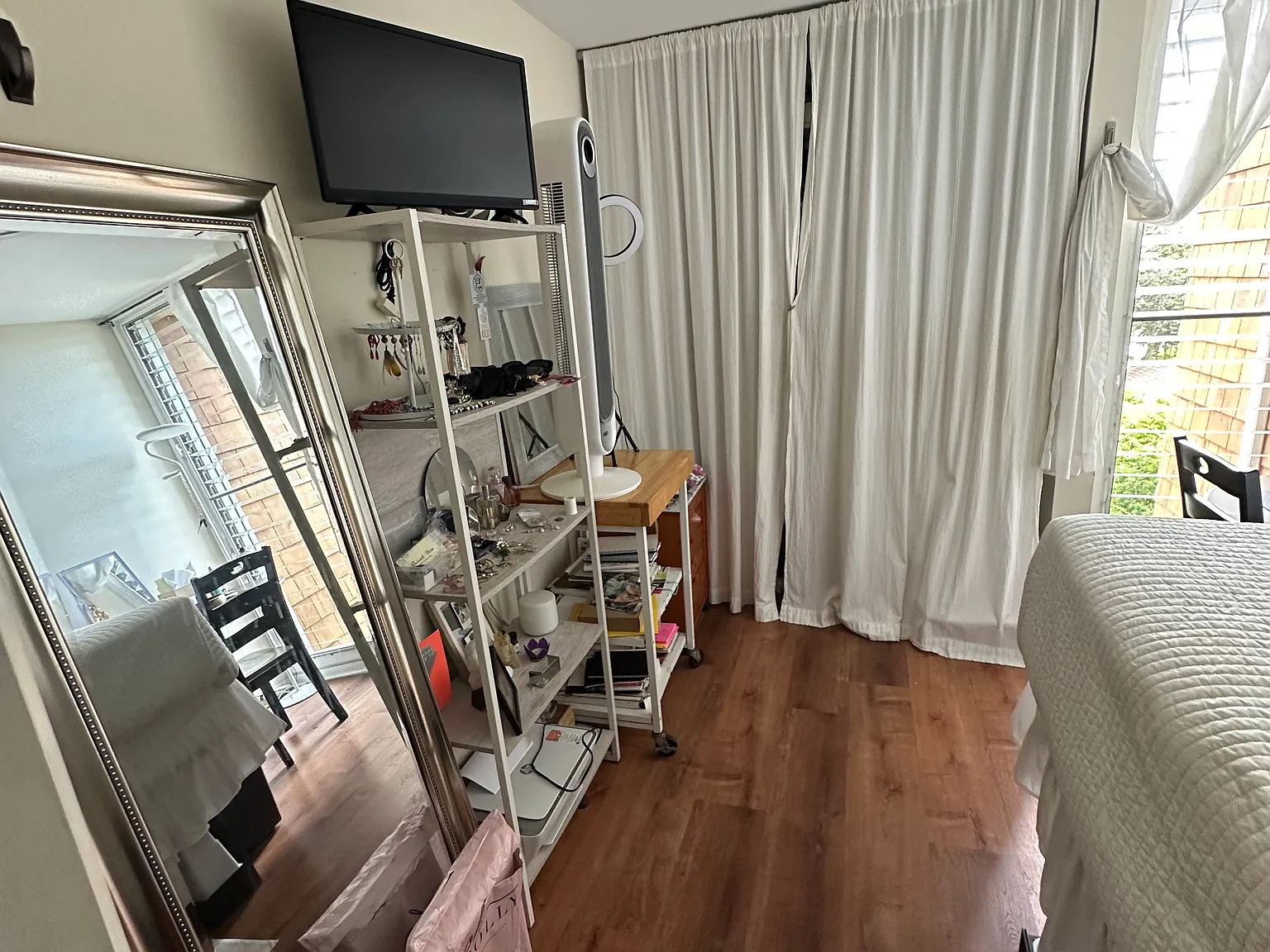3 bed, 1255 sqft, $1,250 — Photo 4