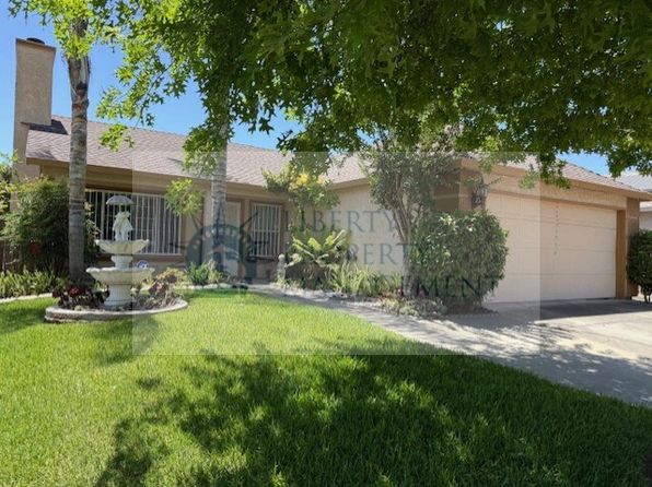 2336 Blue Tees Dr