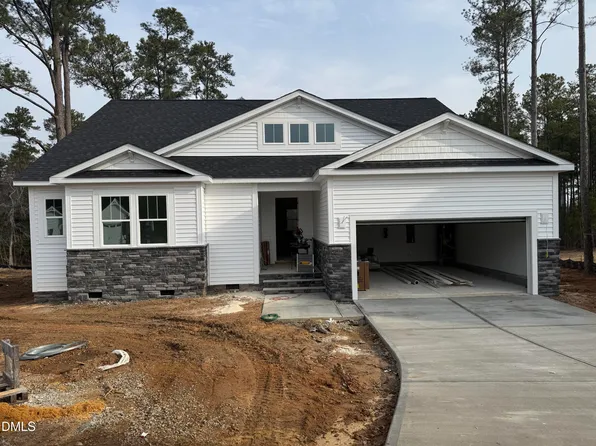 280 Golfview Ave, Benson, NC 27504