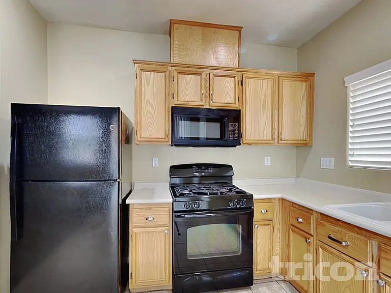 4169 Beech Family St — Photo 5