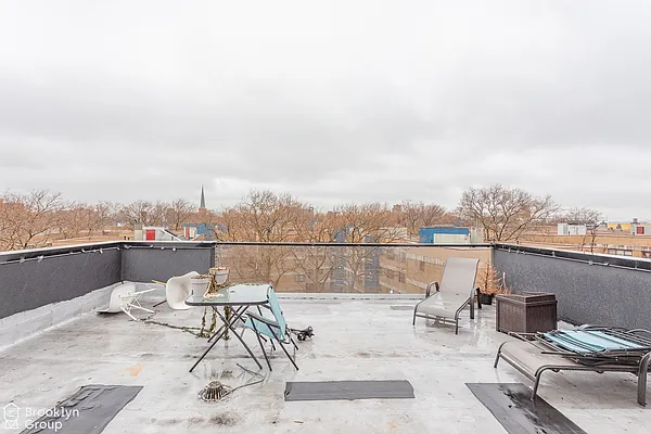 Rented by Brooklyn Group | media 32