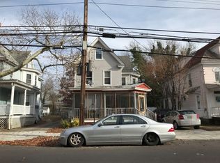 113 N 3rd St, Millville, NJ 08332