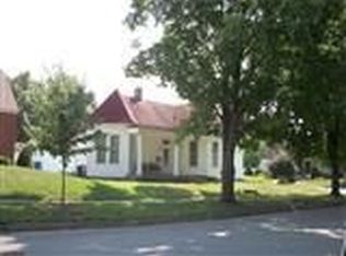 225 W Church St, Palmyra, MO 63461