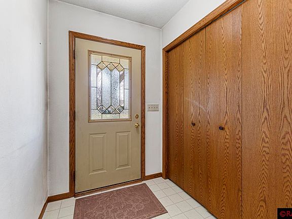 5th image of 607 E Welco Dr
