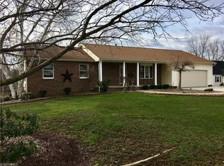 573 Hyatt Ave, Campbell, OH 44405