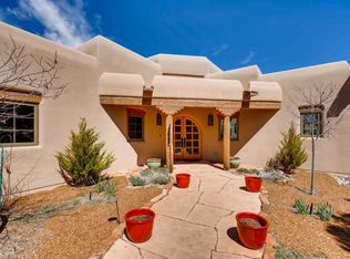 1010 Bishops Lodge Rd, Santa Fe, NM 87501