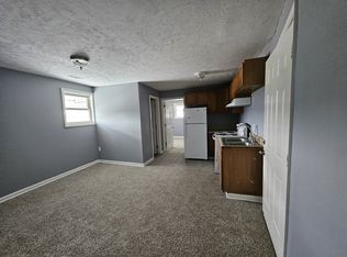 108 Carter St UNIT A, Crewe, VA 23930