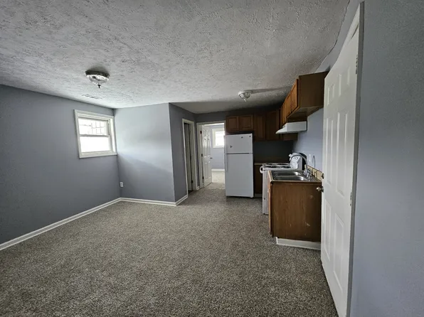 108 Carter St, Crewe, VA