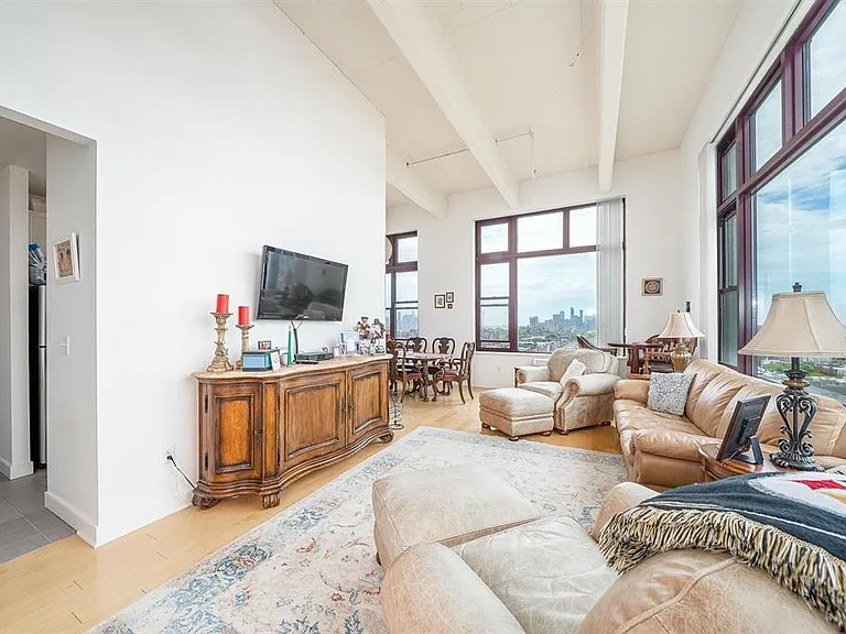 1500 Washington St #12D — Photo 5