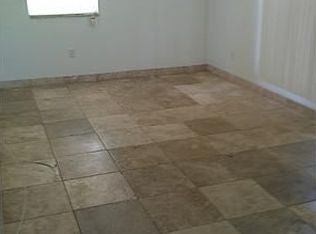 428 Lilac Ct, West Palm Beach, FL 33407