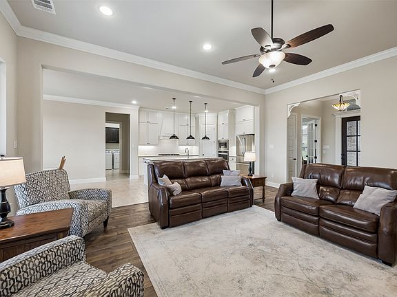 5th image of 8221 Palmer Ln