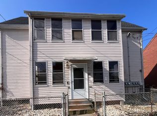 88 Chestnut St #2L, Chicopee, MA 01013