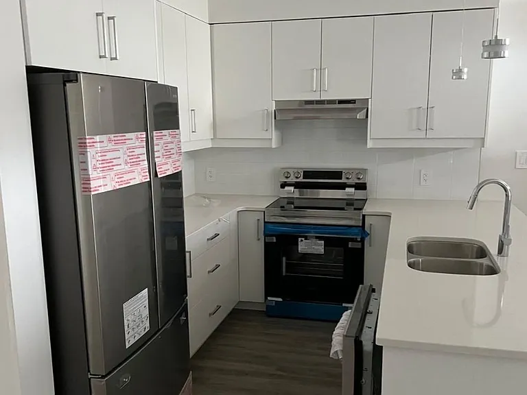 3635 Southbridge Ave #13 — Photo 6