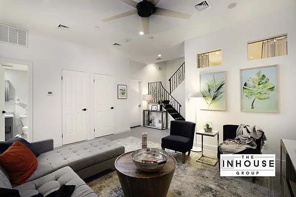 Sold by The In House Group | media 20