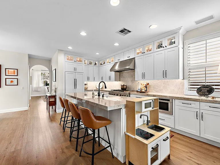 1785 Clover Tree Ct — Photo 6