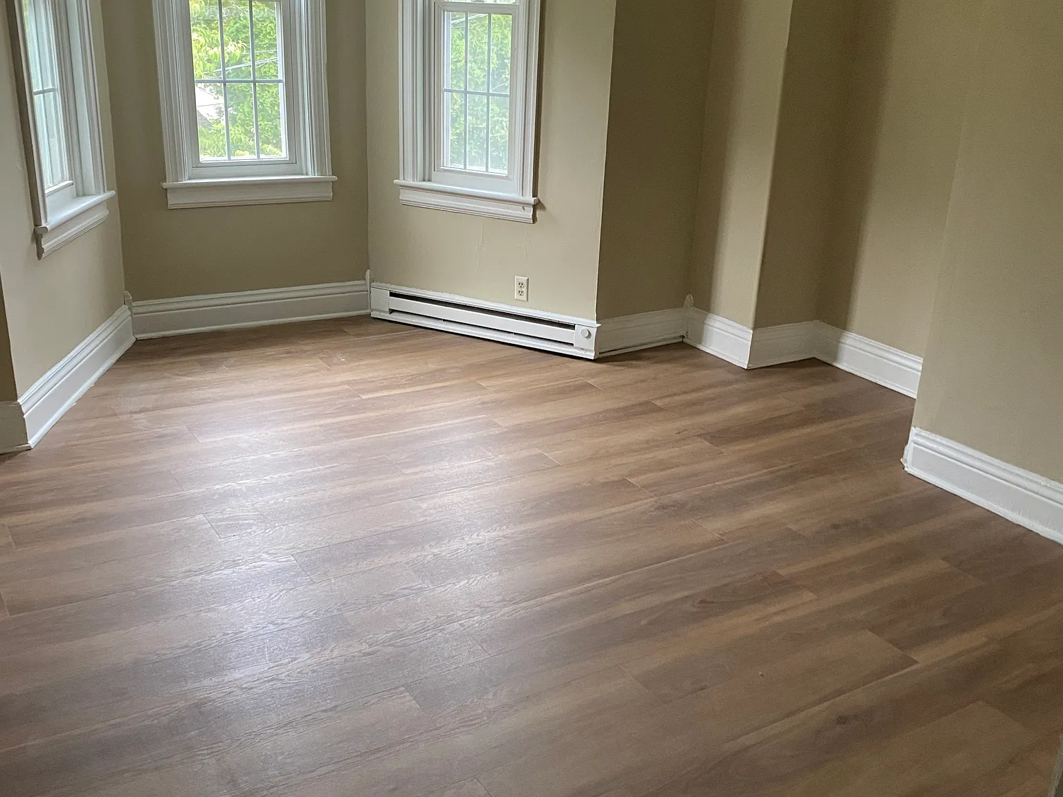 1506 W Turner St — Photo 2