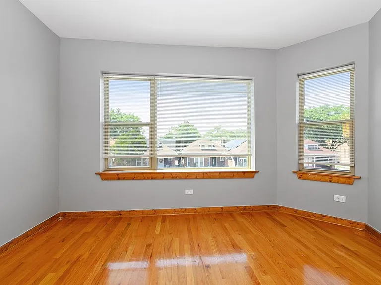 6507-6519 California — Photo 13