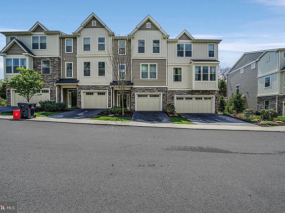 2nd image of 5 Treyburn Dr