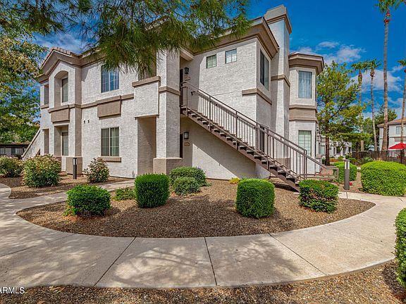2nd image of 1941 S PIERPONT Drive #1057