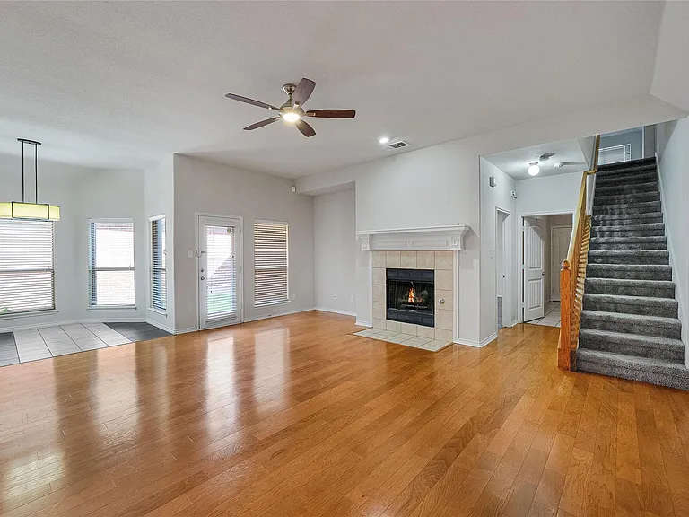 1411 Snowberry Dr — Photo 12