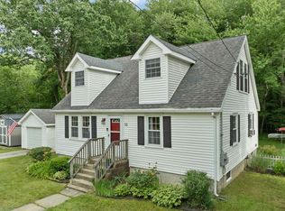 55 School St, Salem, NH 03079