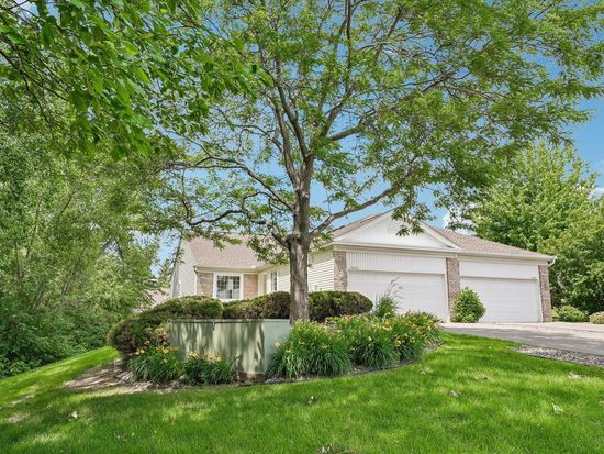 18523 Orchard Trl, Lakeville, MN 55044