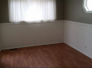 1100 Clearview Blvd, Lincoln, NE 68512