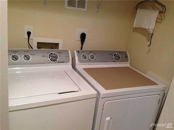 5th image of 11603 NW 89th St APT 109