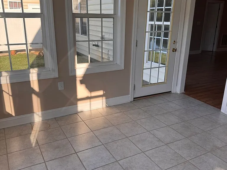 10 Shoreline Dr — Photo 34