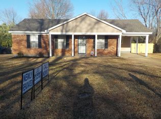 6490 Heather Rd, Horn Lake, MS 38637