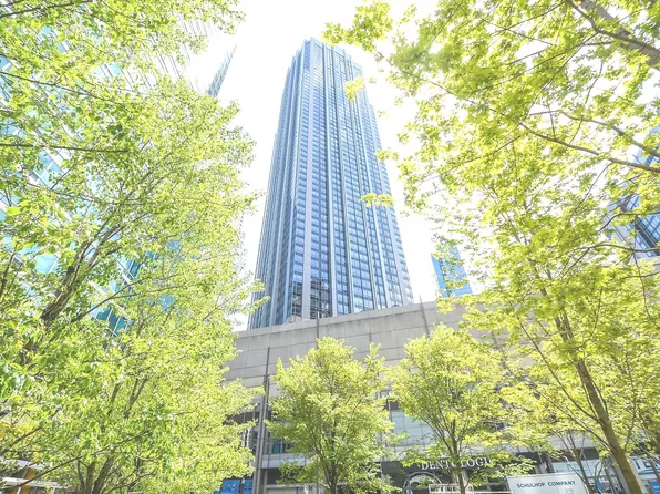 512 N McClurg Ct APT 3409, Chicago, IL 60611