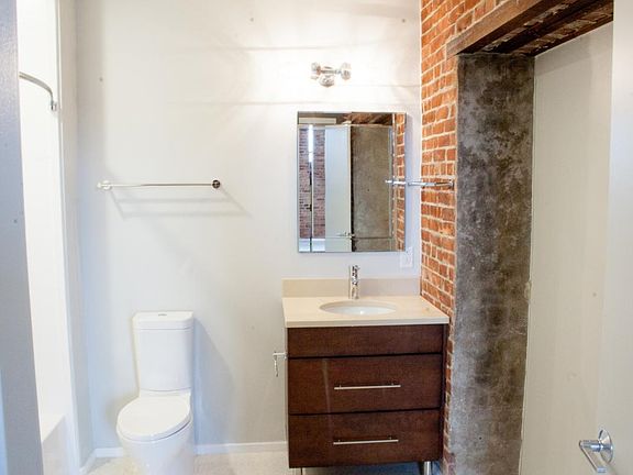 2nd image of 267 Medford St #K