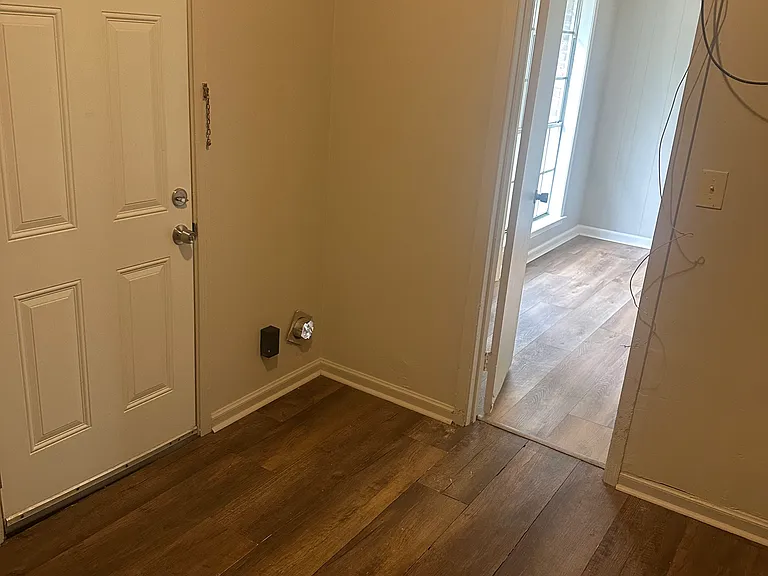3029 Dobbs Cir — Photo 7
