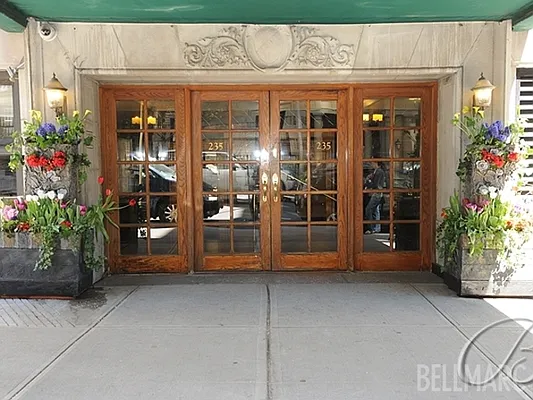 Sold by Bellmarc Realty | media 18