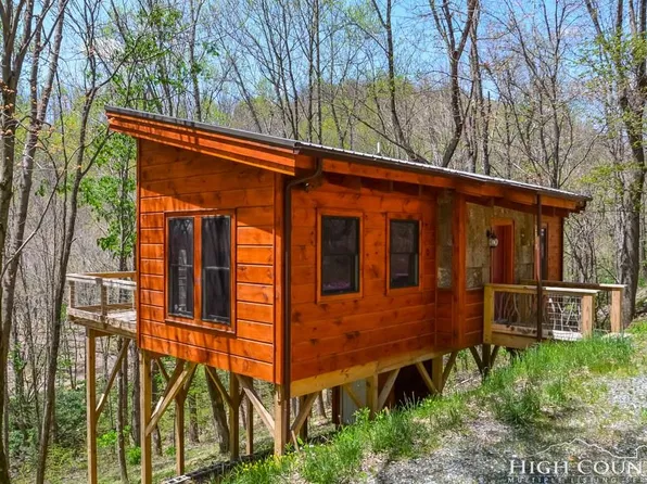 1580 Longhope Rd, Todd, NC 28684
