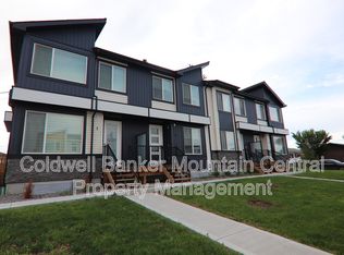 10008 162nd St NW UNIT 1, Edmonton, AB T5P3K6