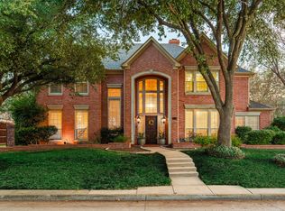6745 Clear Spring Dr, Fort Worth, TX 76132