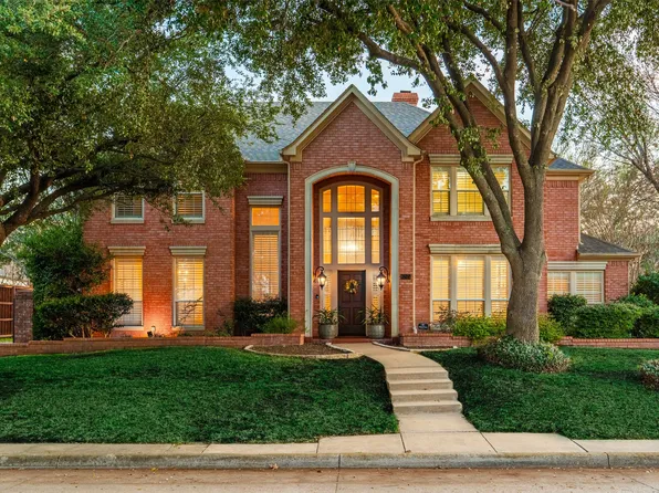 6745 Clear Spring Dr, Fort Worth, TX 76132