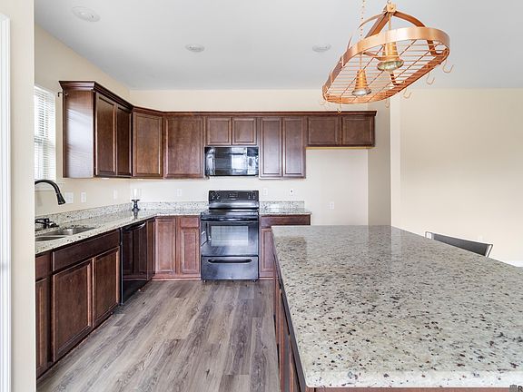 4th image of 26423 Evangeline Trace Blvd