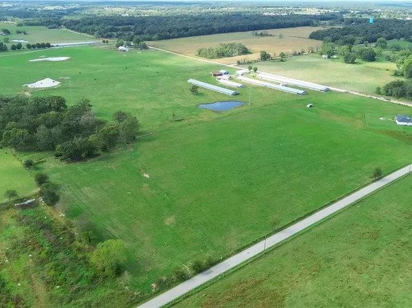 Digby Dr, Gentry, AR 72734