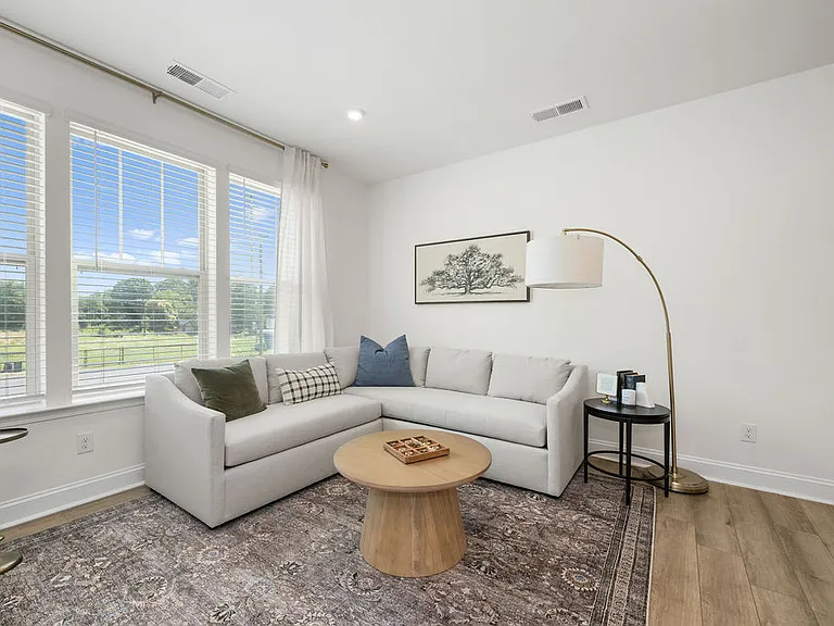 Abode at Greenway — Photo 28