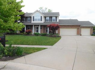 8574 Charleston Woods Dr, Mason, OH 45040